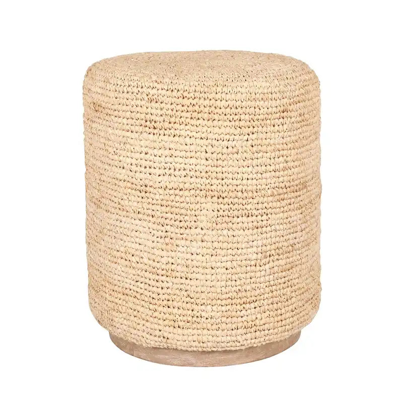 Handgewebter Akzenttisch aus Natur-Raffia