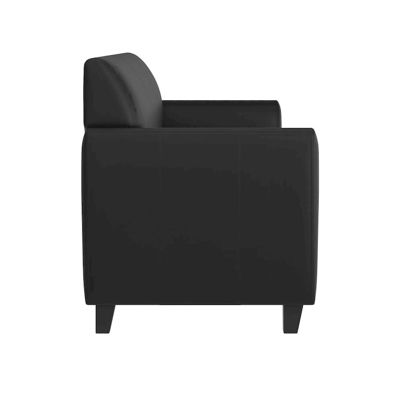 Sofa mit gerader Linienführung, Steppnähten und ausgestellten Armlehnen – 178 B x 74 T x 82 H cm